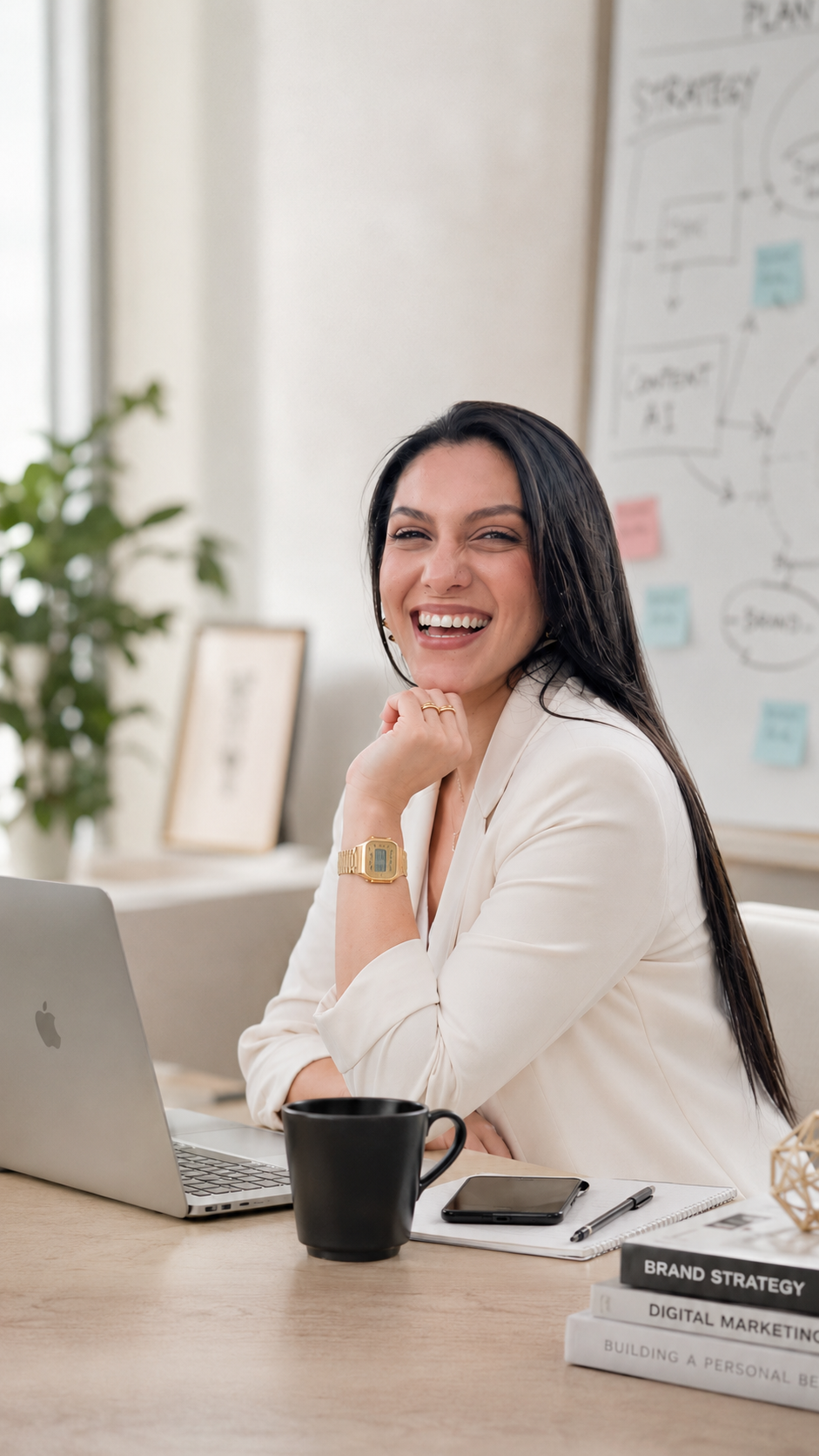 Annie Mayz, consultora de estrategia de marca, en su oficina